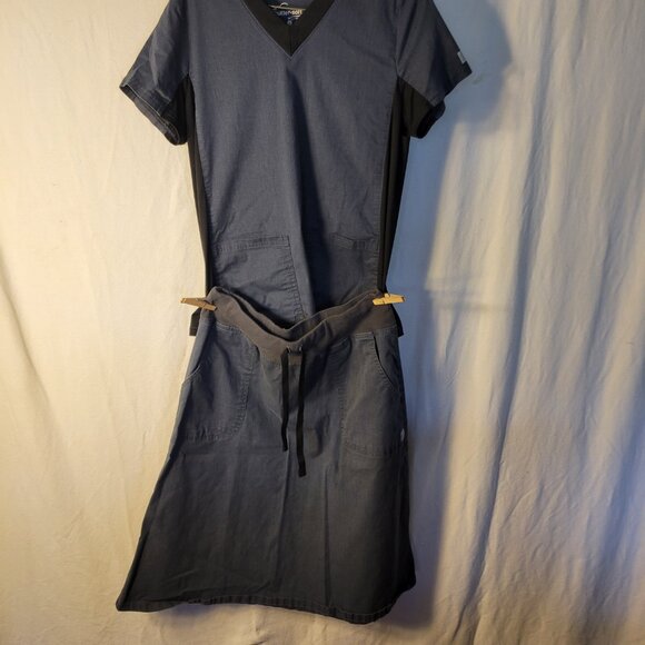 Butter soft scrub top and skirt --ITEM #1659 - Picture 3 of 4